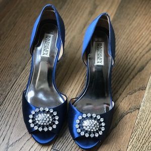 Badgley Mischka size 9 “salsa” pumps